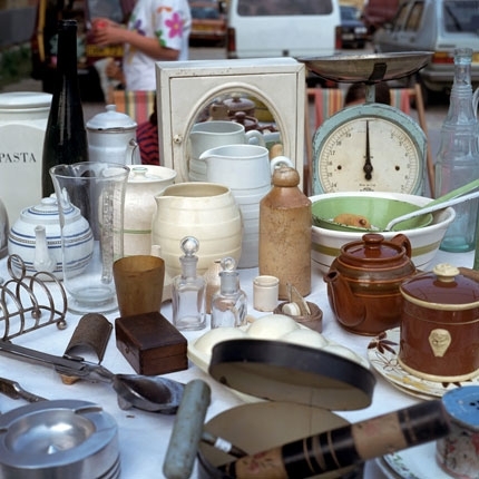 BROCANTE AU CHAMP DE FOIRE