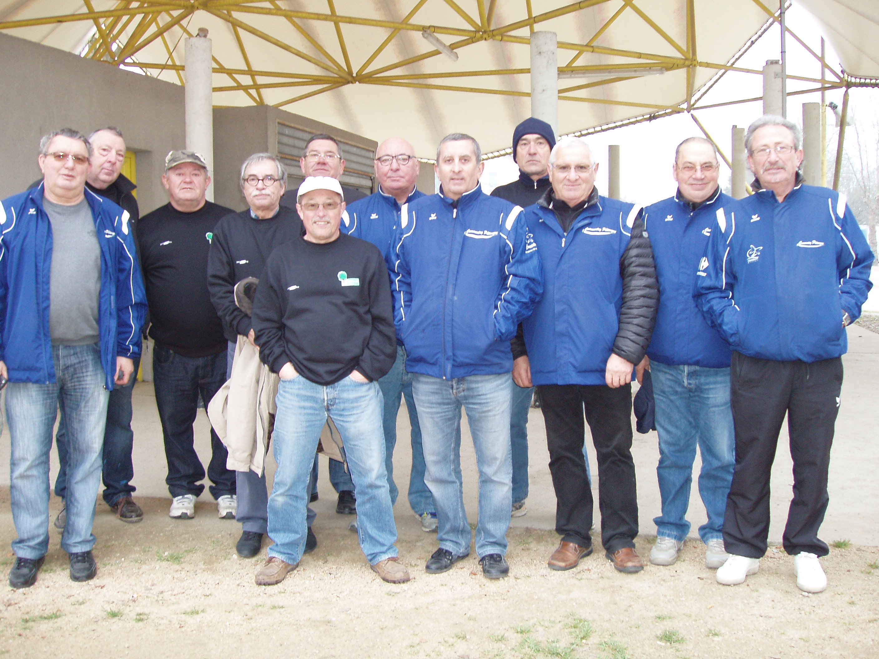 LES VETERANS S'INCLINENT FACE A BUXIERES