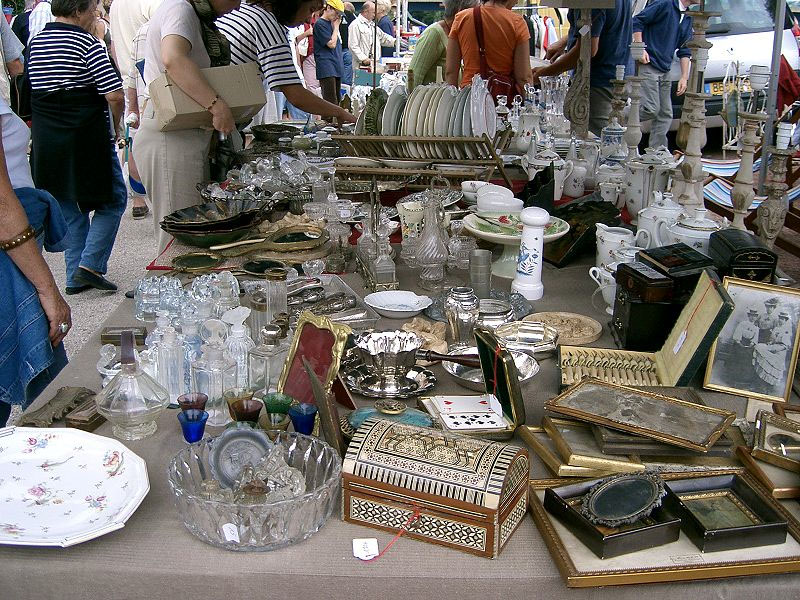 BROCANTE LE 26 AVRIL