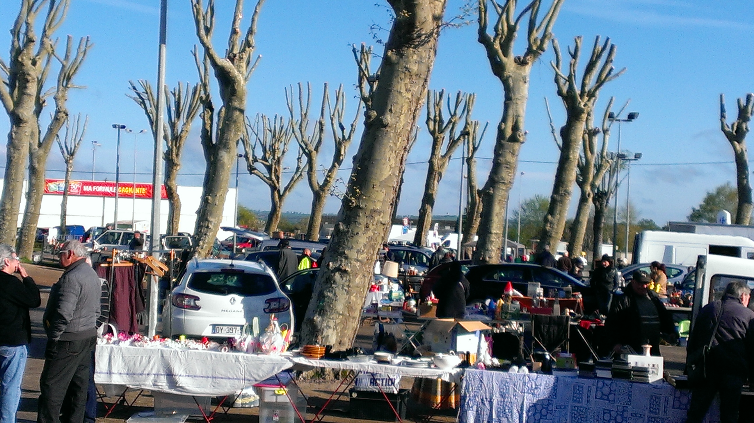 BROCANTE REUSSIE BROCANTE REUSSIE