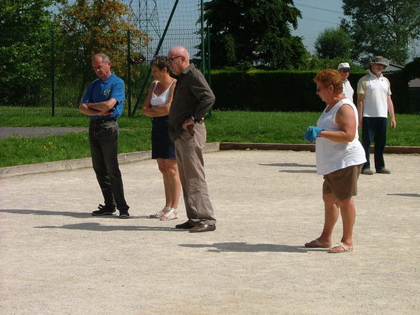 Prestation membres du bureau de la petanque /// membres de la mairie et autres associations