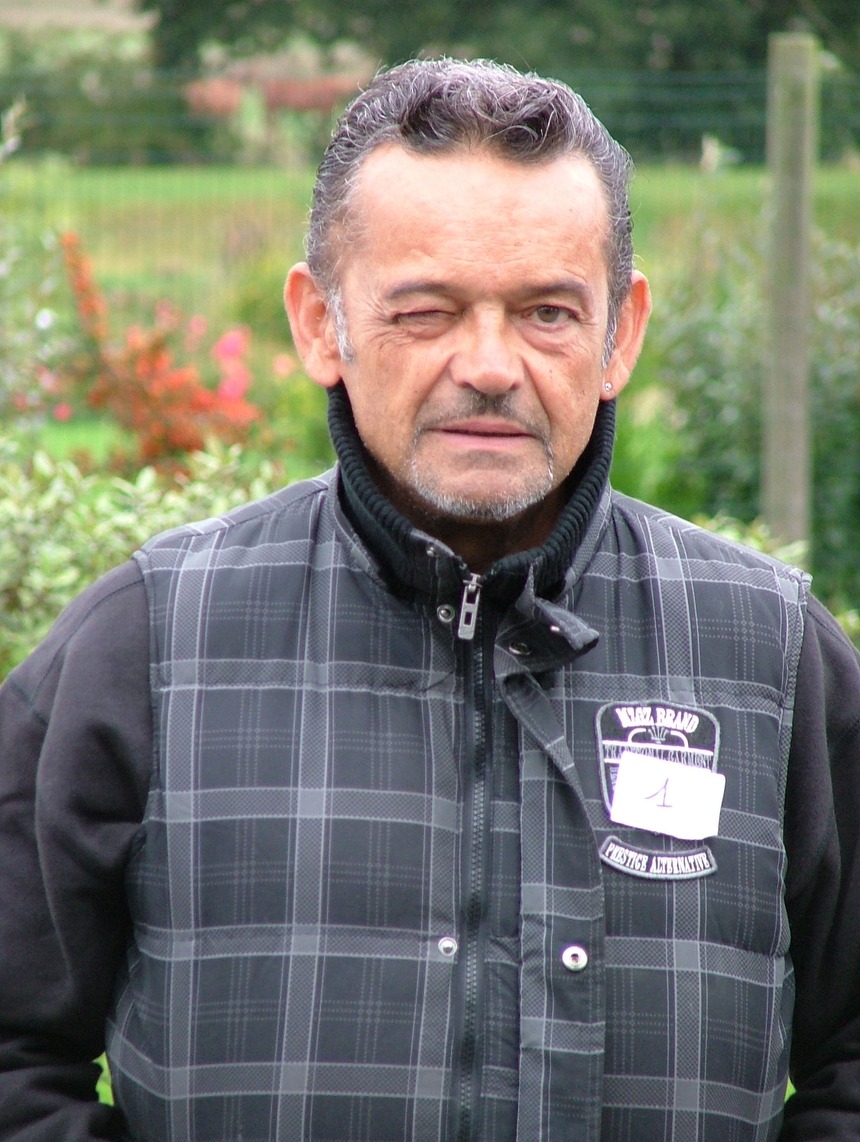 Le SYMPATIQUE NANARD, le numéro 1 de 2009 Le SYMPATIQUE NANARD, le numéro 1 de 2009