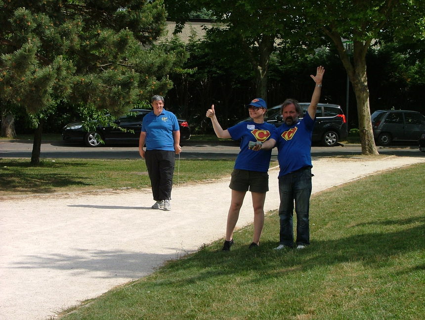 Salut et merci à tous pour ce bel après midi Salut et merci à tous pour ce bel après midi