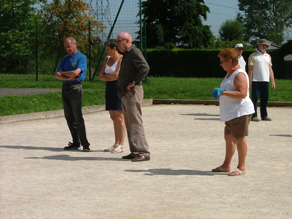 Prestation membres du bureau de la petanque /// membres de la mairie et autres associations