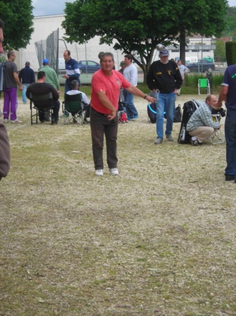 CORNILLE FAIT LE DOUBLE EN VETERAN CORNILLE FAIT LE DOUBLE EN VETERAN