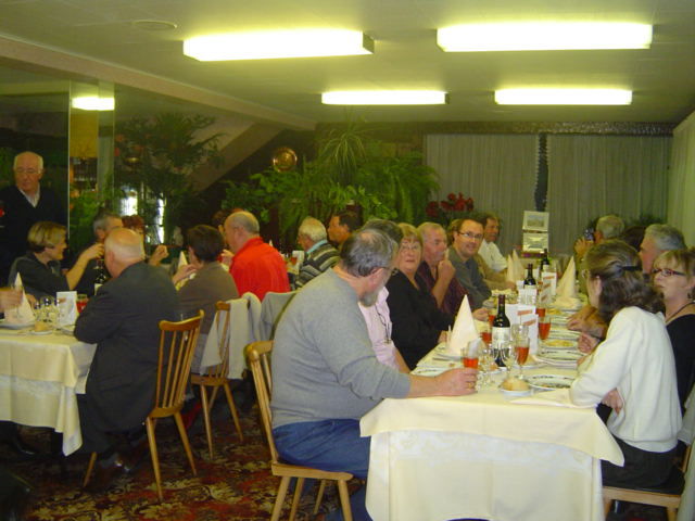 BELLE SOIREE AU REPAS DU CLUB