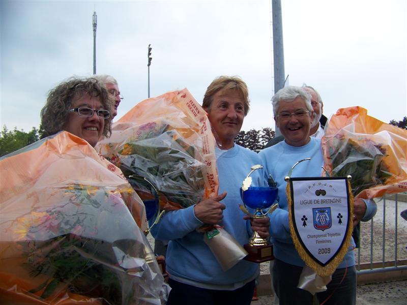 DOUBLE DU CLUB DE PACE A QUIMPERLE DOUBLE DU CLUB DE PACE A QUIMPERLE