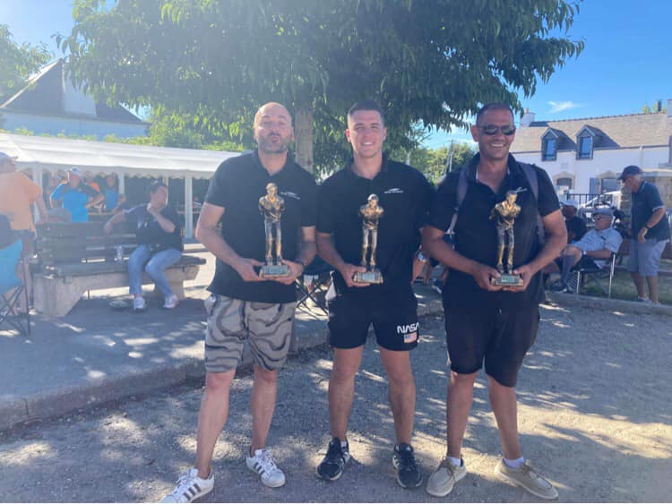 L.Coyac-K.jeangeorges-M.Mauviel vainqueur à Quiberon L.Coyac-K.jeangeorges-M.Mauviel vainqueur à Quiberon