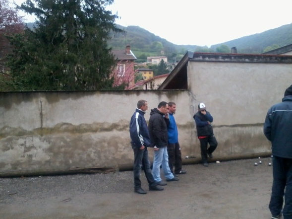 aucune des 4 triplettes engagées passent pour le lendemain regrétable aucune des 4 triplettes engagées passent pour le lendemain regrétable