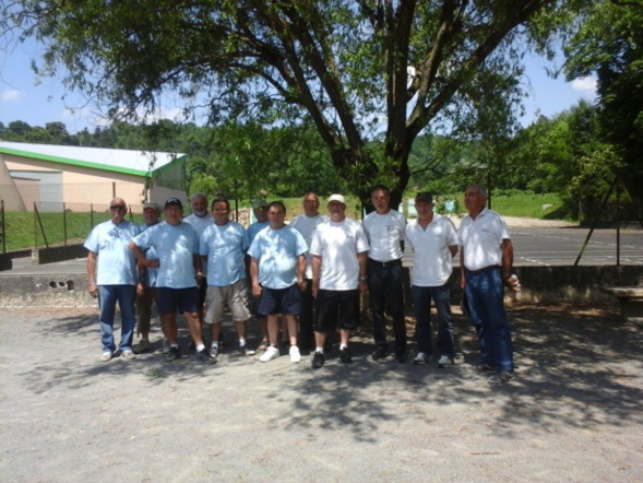 superbe victoire des veterans B contre saint foy les lyons superbe victoire des veterans B contre saint foy les lyons