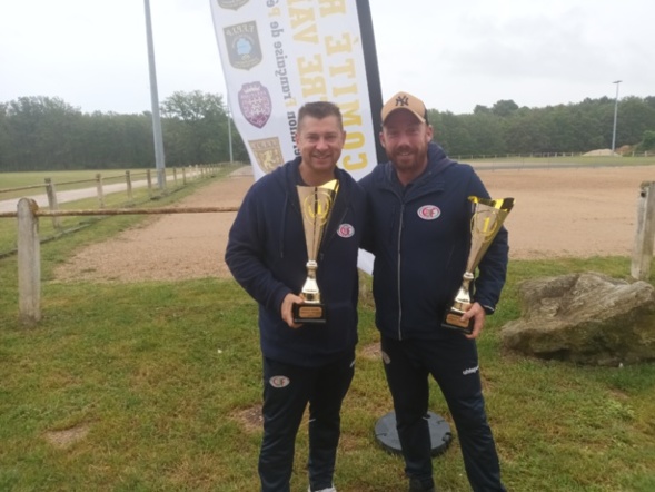 LES CHAMPIONS