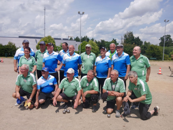 st Jean de la Ruelle et les vices champions de Chateauneuf sur Loire st Jean de la Ruelle et les vices champions de Chateauneuf sur Loire