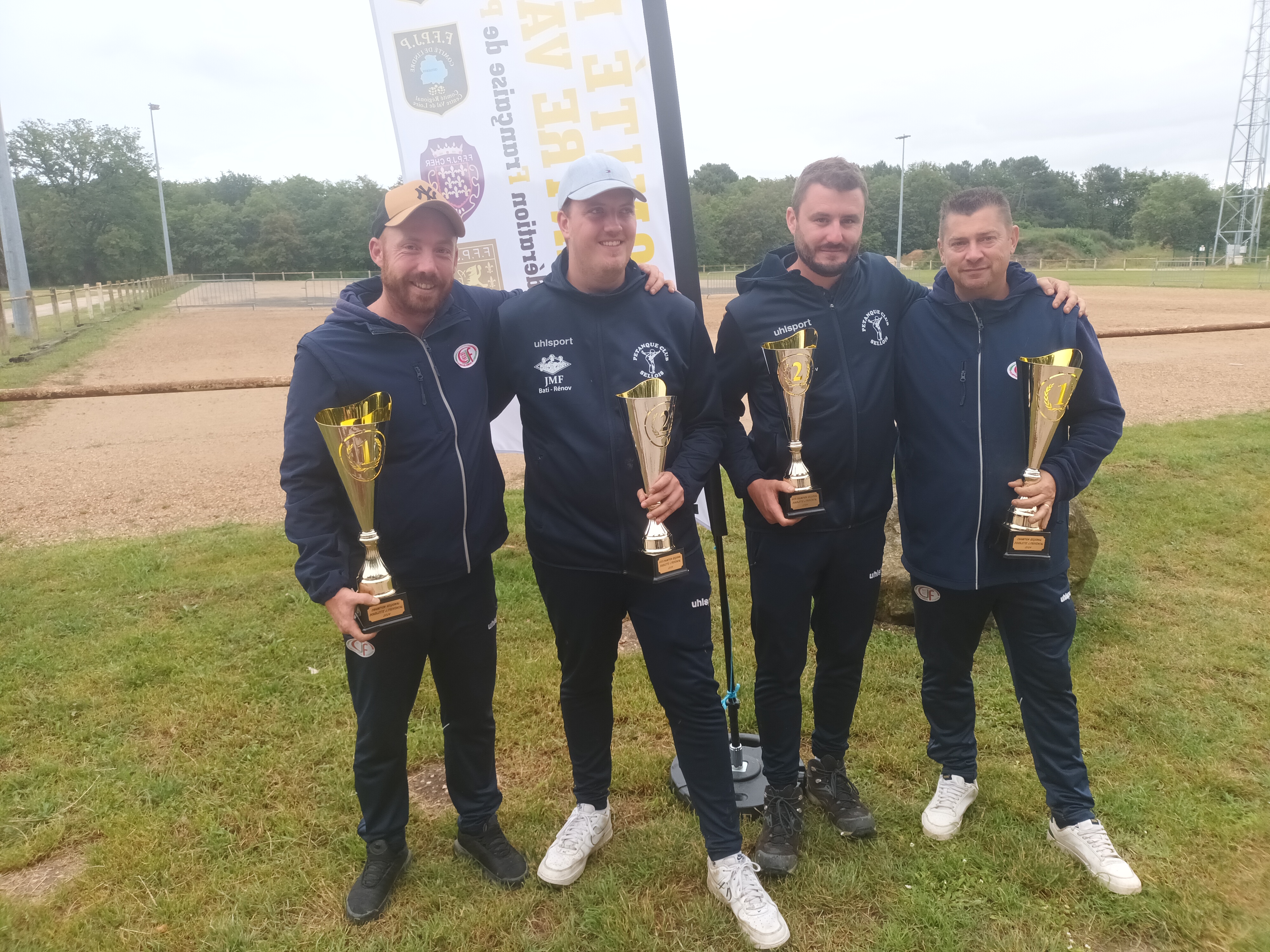 Les finalistes