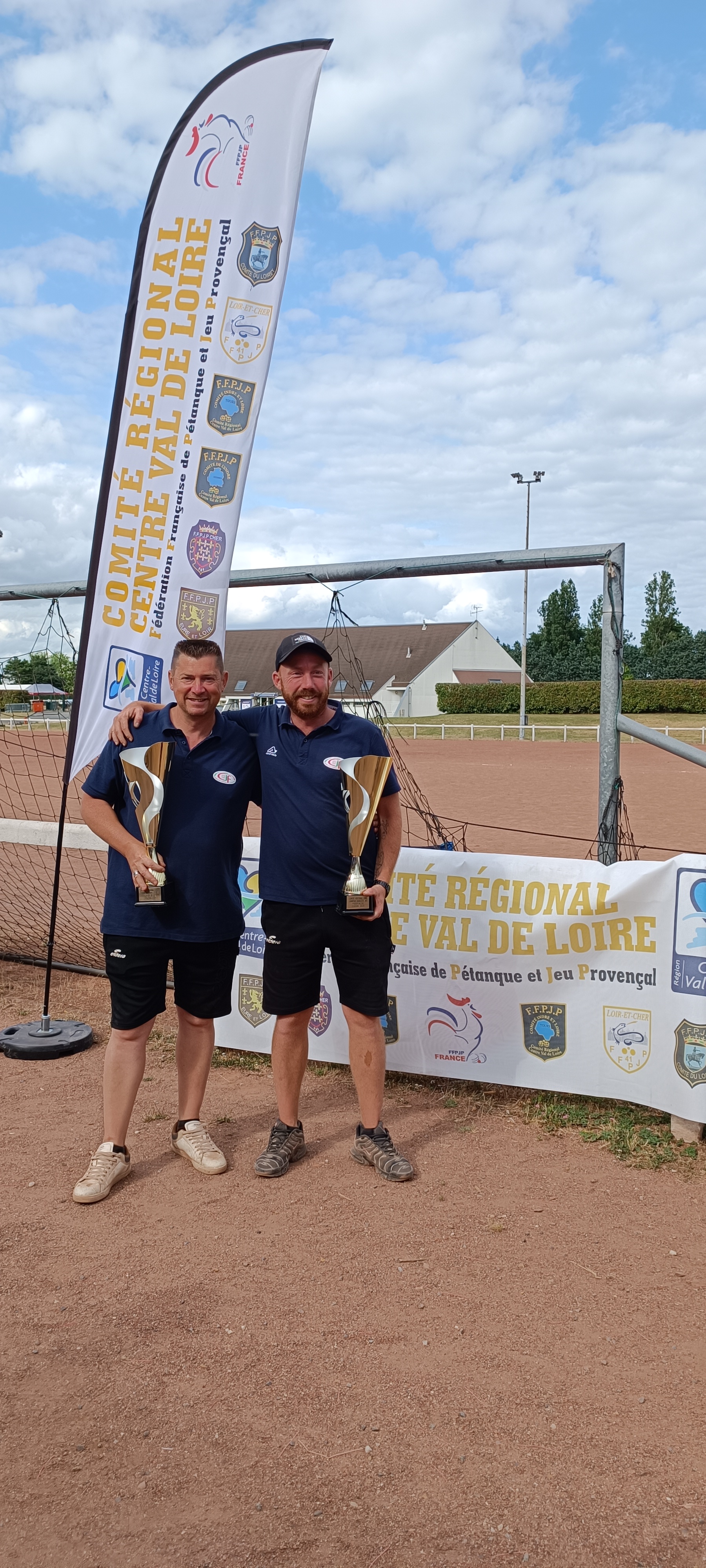 Sébastien Duneau et Mickael Chevalier Champions D Provençal pour la deuxiéme année consécutive
