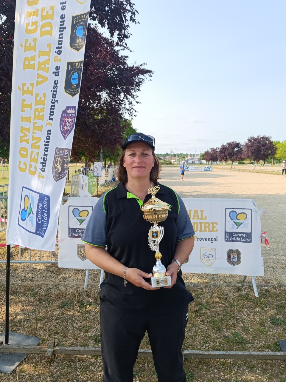 Championne du CHP Individuel féminin (Mme PRESCILIA ROUSSEL de C.B.Vernois CD 28)