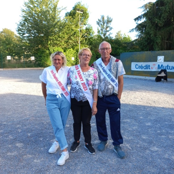 La Miss FANNY 2023 et ses dauphines La Miss FANNY 2023 et ses dauphines