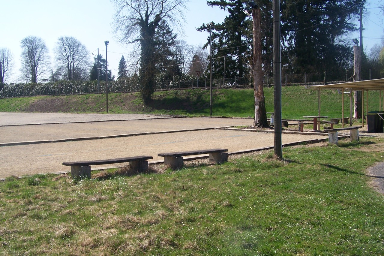 TERRAIN DE CUFFY TERRAIN DE CUFFY