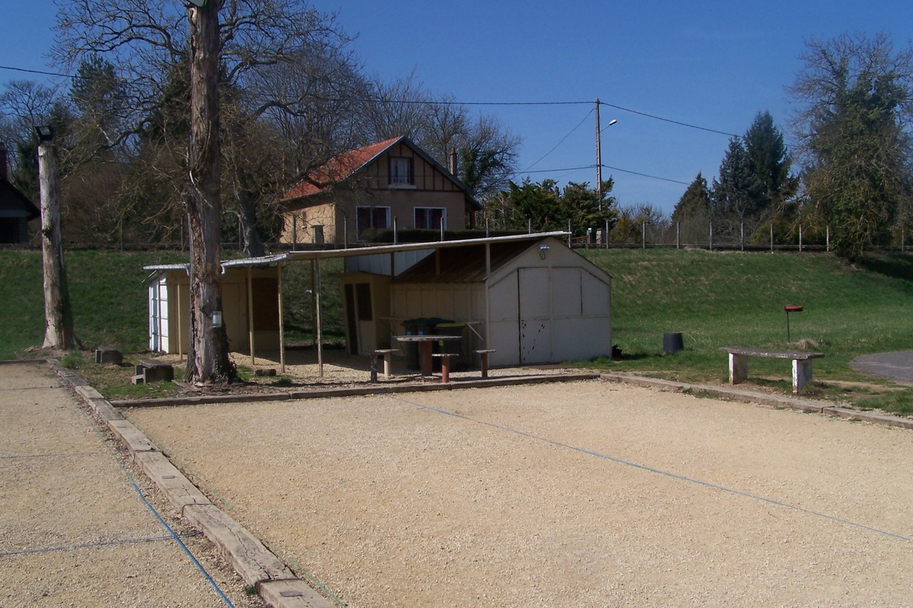 TERRAIN DE CUFFY TERRAIN DE CUFFY