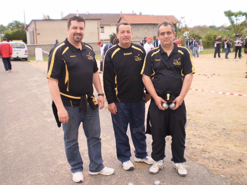 ESCAMEZ R, GRAVOIN P, BONNET P. ESCAMEZ R, GRAVOIN P, BONNET P.