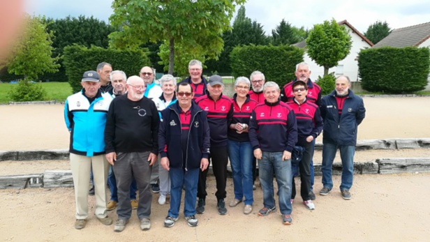 Les deux équipes Domérat "B" et Varennes sur Têche Les deux équipes Domérat "B" et Varennes sur Têche