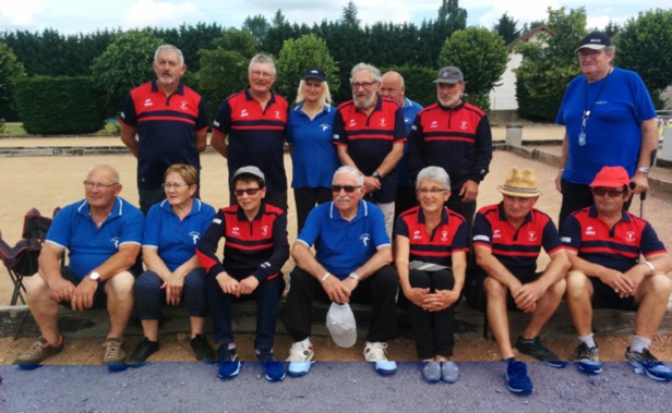 Les équipes de Domerat B et Varennes B Les équipes de Domerat B et Varennes B