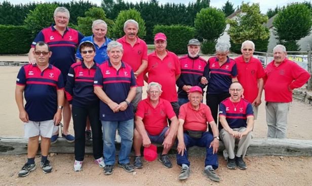 Les équipes de Domérat "B" et de Bellerive "B" Les équipes de Domérat "B" et de Bellerive "B"