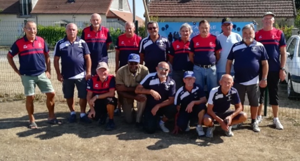 Les équipes de Trévol "B" et de Domérat "A" Les équipes de Trévol "B" et de Domérat "A"