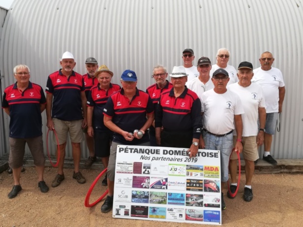 Les équipes de Domérat B et de Lusigny A Les équipes de Domérat B et de Lusigny A