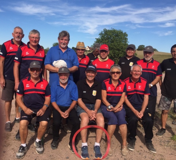 Les équipes de Jaligny et de Domérat Les équipes de Jaligny et de Domérat