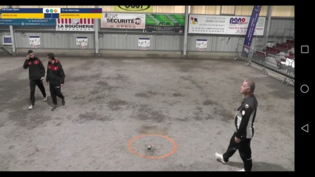 Le capitaine Michel Augot et Enzo Pinto Le capitaine Michel Augot et Enzo Pinto