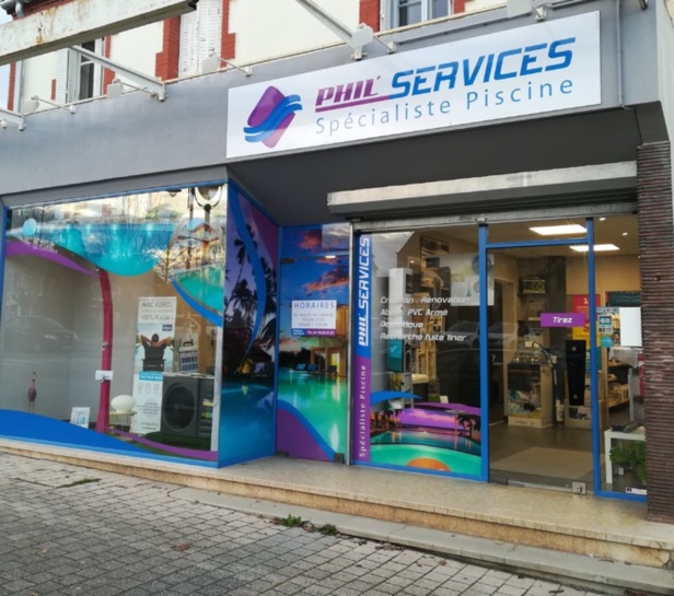 Un spécialiste de la piscine à votre service. Du neuf ou de la rénovation une seule adresse Phil'Service à DOMERAT. Parking de l'église. Un spécialiste de la piscine à votre service. Du neuf ou de la rénovation une seule adresse Phil'Service à DOMERAT. Parking de l'église.