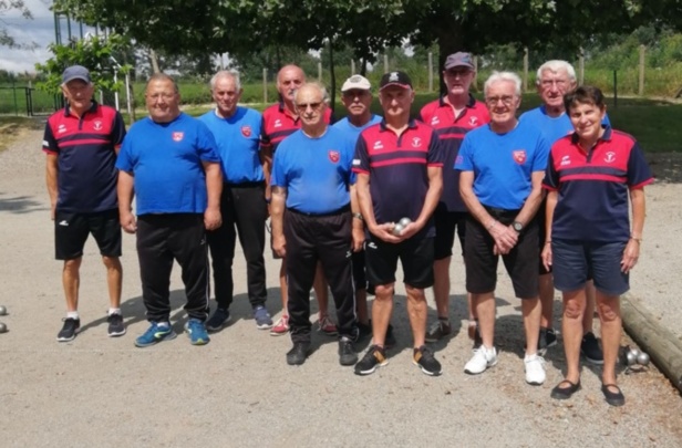 Les équipes de Tréban et de Domérat Les équipes de Tréban et de Domérat