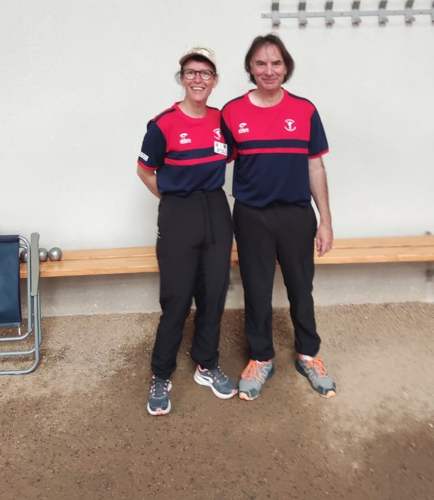 Hugon carine et Hugon Pascal "dit Poussin" Hugon carine et Hugon Pascal "dit Poussin"