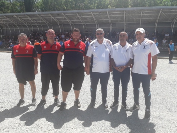 En huitième contre l'équipe du Polygone (26). En huitième contre l'équipe du Polygone (26).