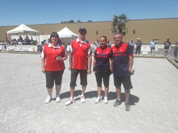 Domérat contre une équipe de la Haute Savoie en quart de finale Domérat contre une équipe de la Haute Savoie en quart de finale