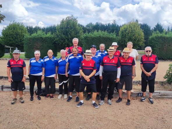 Les équipes de Domérat et d'Estivareilles Les équipes de Domérat et d'Estivareilles