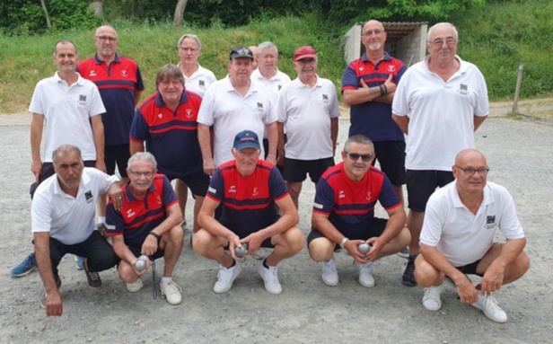 Les joueurs de Cusset et de Domérat Les joueurs de Cusset et de Domérat