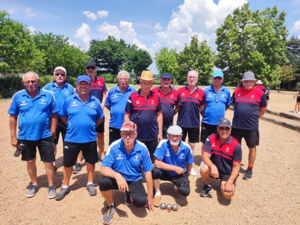 Les équipes de Domérat "B" et de Chatel de Neuvre Les équipes de Domérat "B" et de Chatel de Neuvre