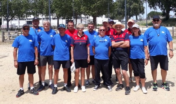 Les équipes de Moulins et de Domérat "C" Les équipes de Moulins et de Domérat "C"