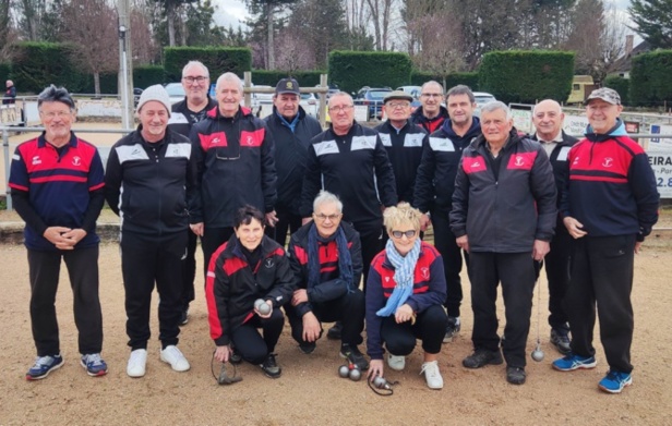 les équipes de Domérat C et de Lapalisse A les équipes de Domérat C et de Lapalisse A