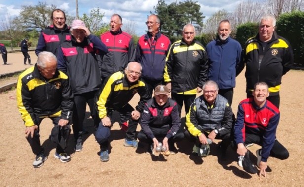 Les équipes de Domérat et de Creuzier Les équipes de Domérat et de Creuzier