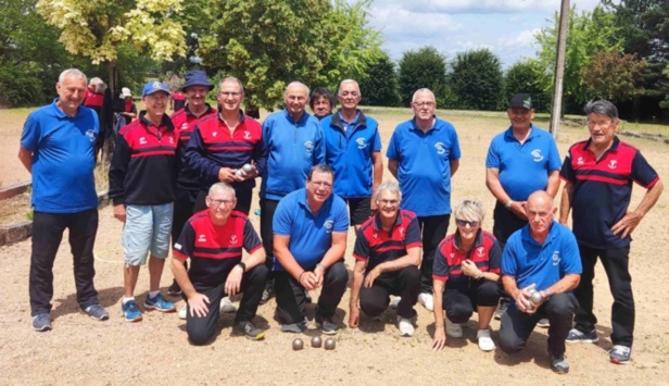 Les équipes de Domérat C et de Toulon Les équipes de Domérat C et de Toulon