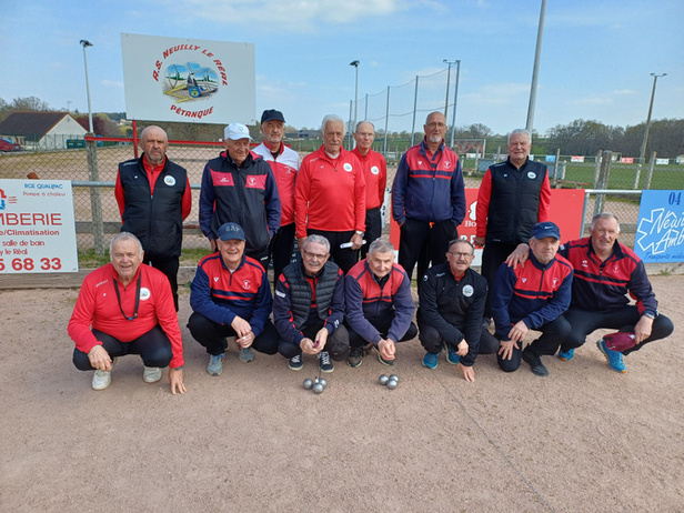 Les équipes deNeuilly le réal A et de Domérat B