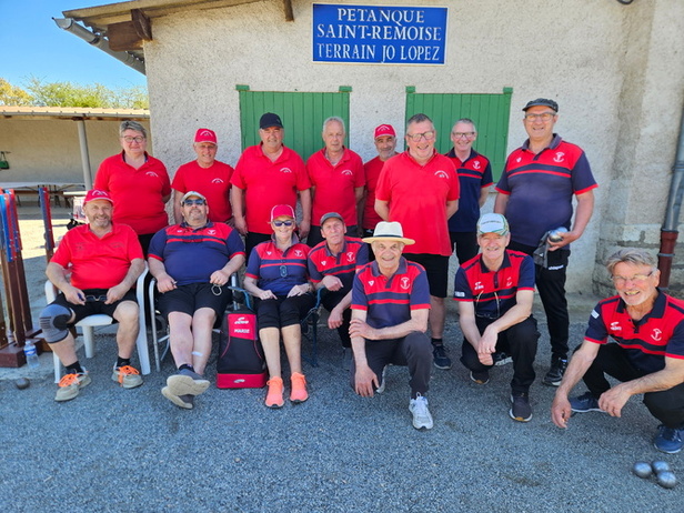 Les équipes de St Remy A et Domérat C Les équipes de St Remy A et Domérat C