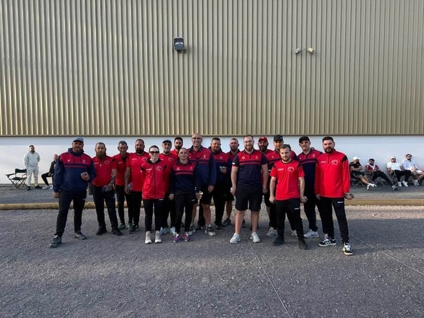 Pétanque de l'Abattoir contre Pétanque Domératoise Pétanque de l'Abattoir contre Pétanque Domératoise