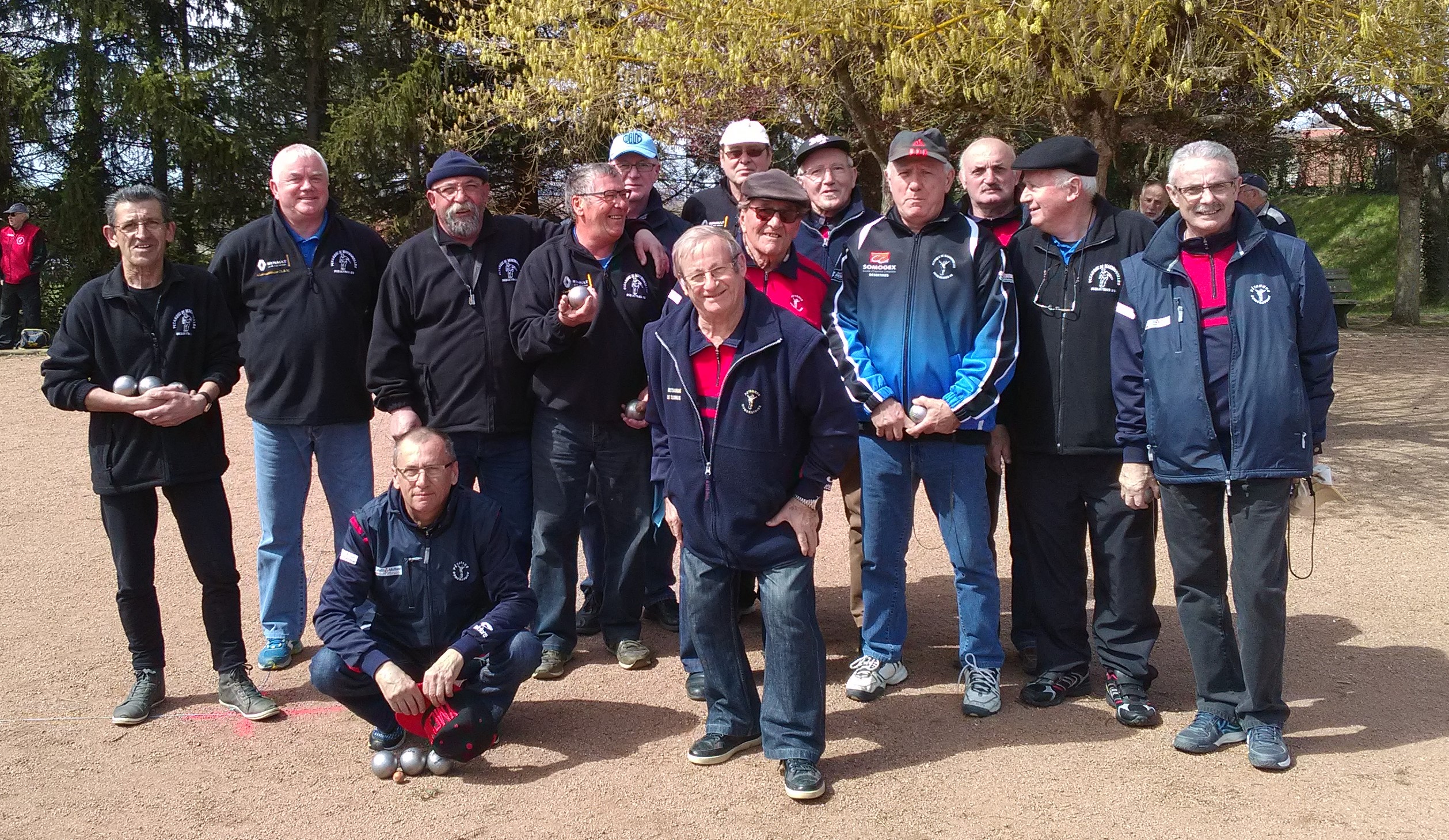 Les équipes de MARMIGNOLLES ET DOMERAT Les équipes de MARMIGNOLLES ET DOMERAT