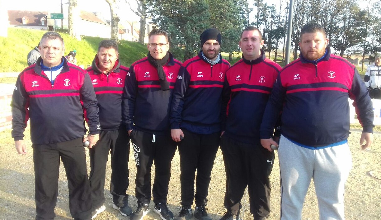 Les deux équipes de Domérat. Les deux équipes de Domérat.