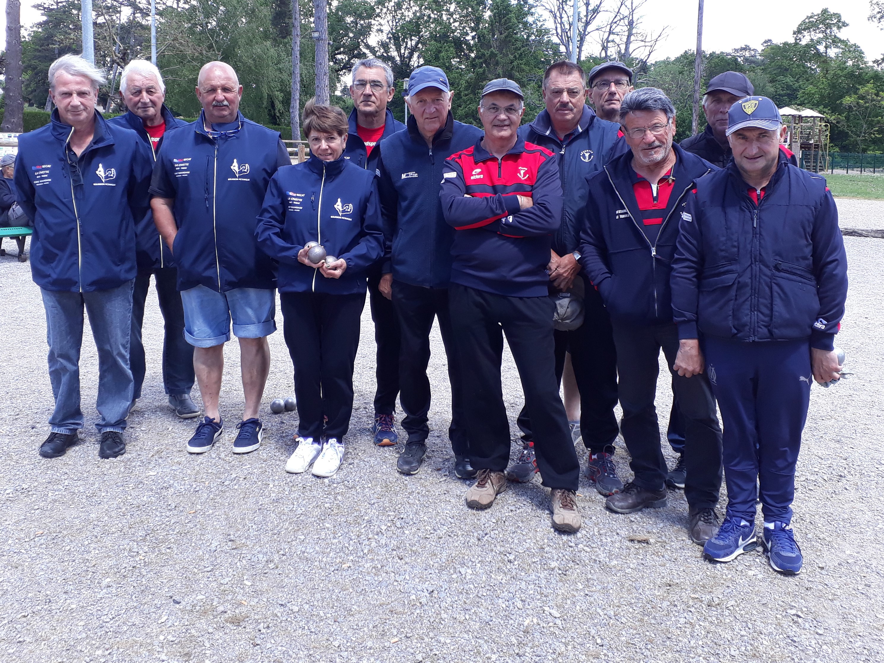 Les équipes de BOURBON et et de DOMERAT Les équipes de BOURBON et et de DOMERAT