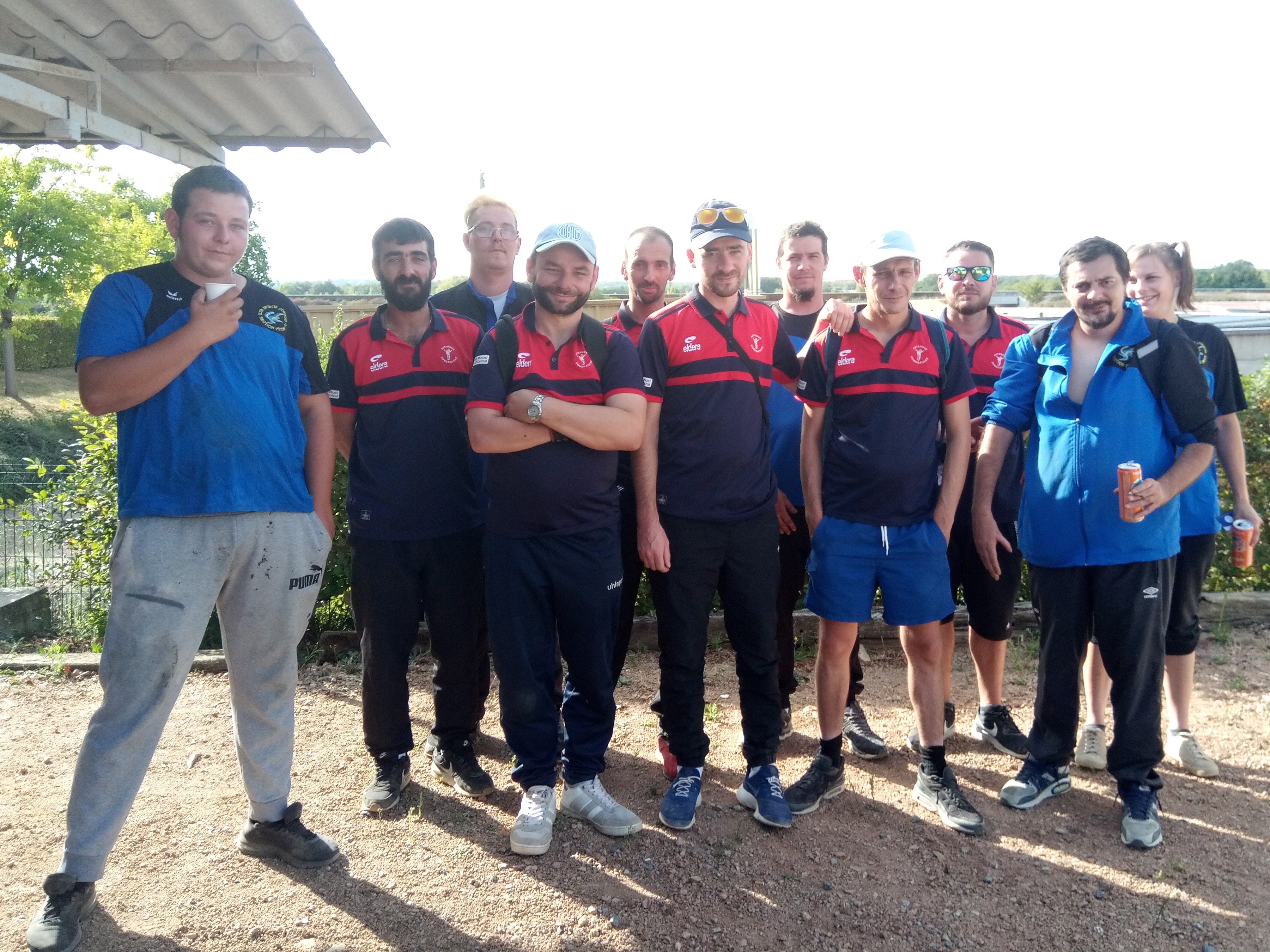 Les équipes de Domérat B et de Cosne C Les équipes de Domérat B et de Cosne C