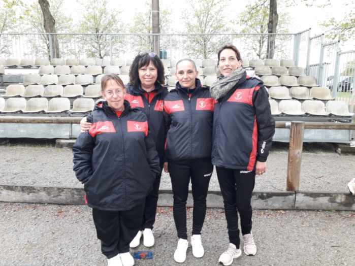 Doublette féminin de gauche à droite - Christelle - Aline - Marie-Odile et Séverine.